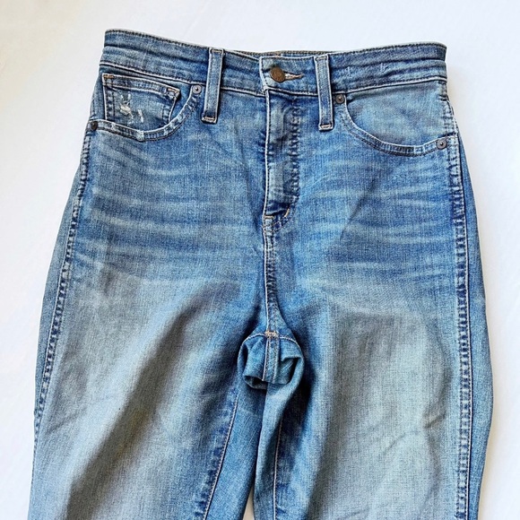 Madewell Curvy High-Rise Skinny Jeans: Drop Step-Hem Edition - Picture 4 of 10